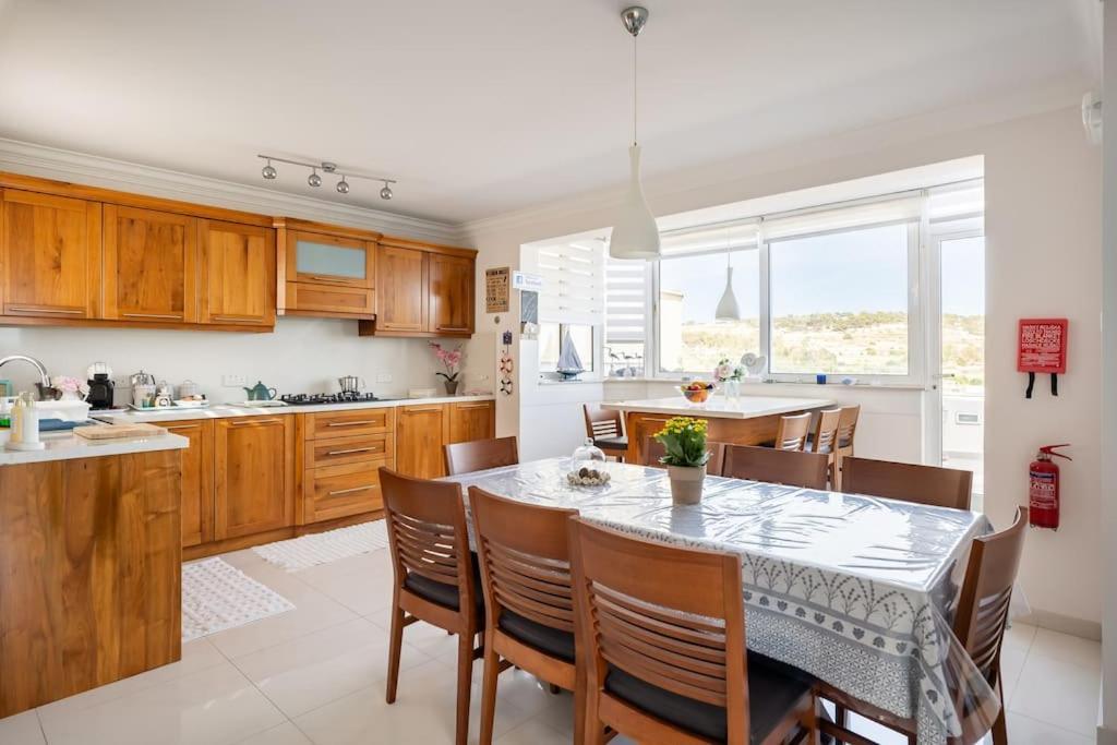Seagull Penthouse Marsaxlokkアパートメント エクステリア 写真