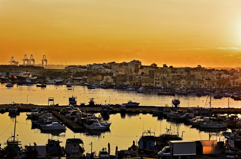 Seagull Penthouse Marsaxlokkアパートメント エクステリア 写真